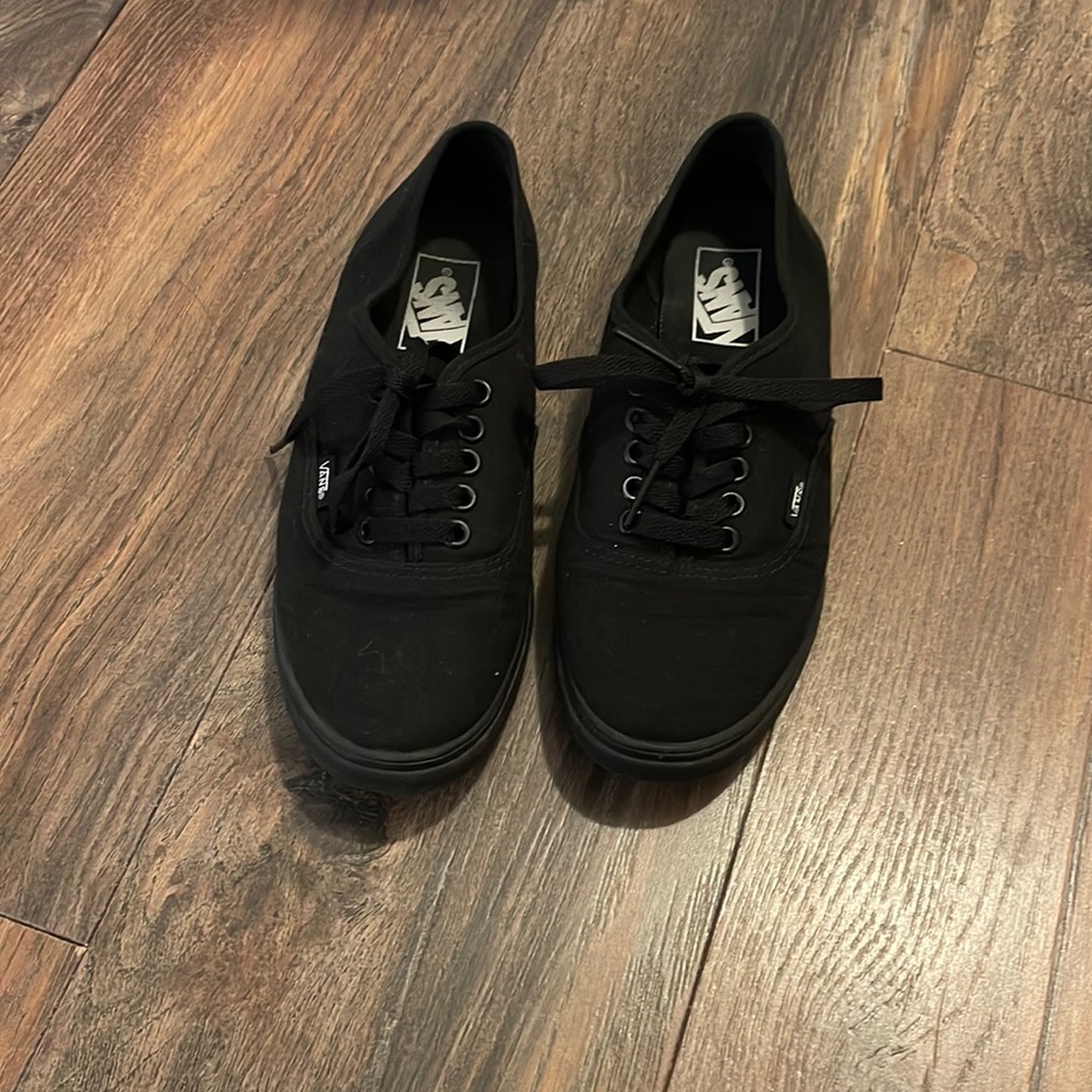 Black vans size 8